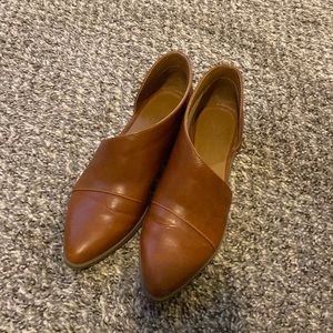 Universal Thread Wenda flat